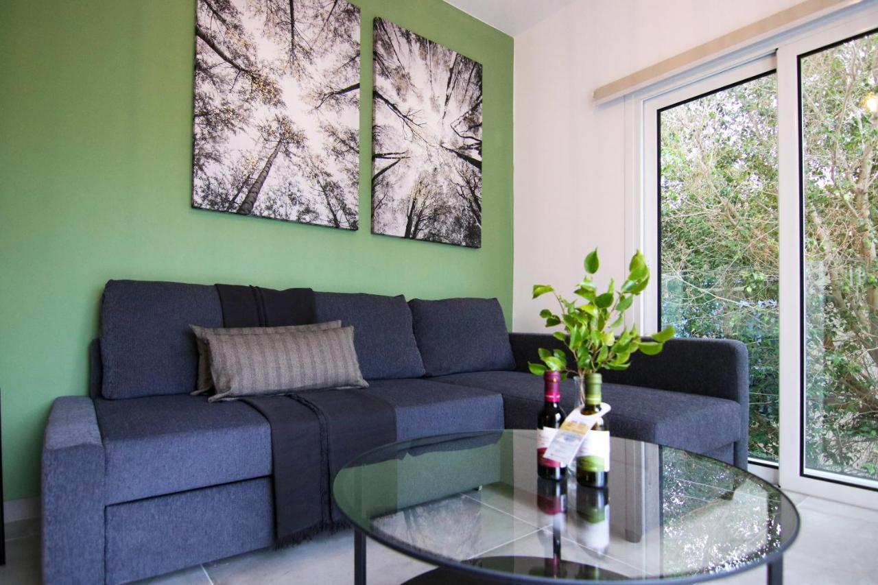 パ フォスPhaedrus Living: Seaside Modern Flat Limnaria 123アパートメント エクステリア 写真