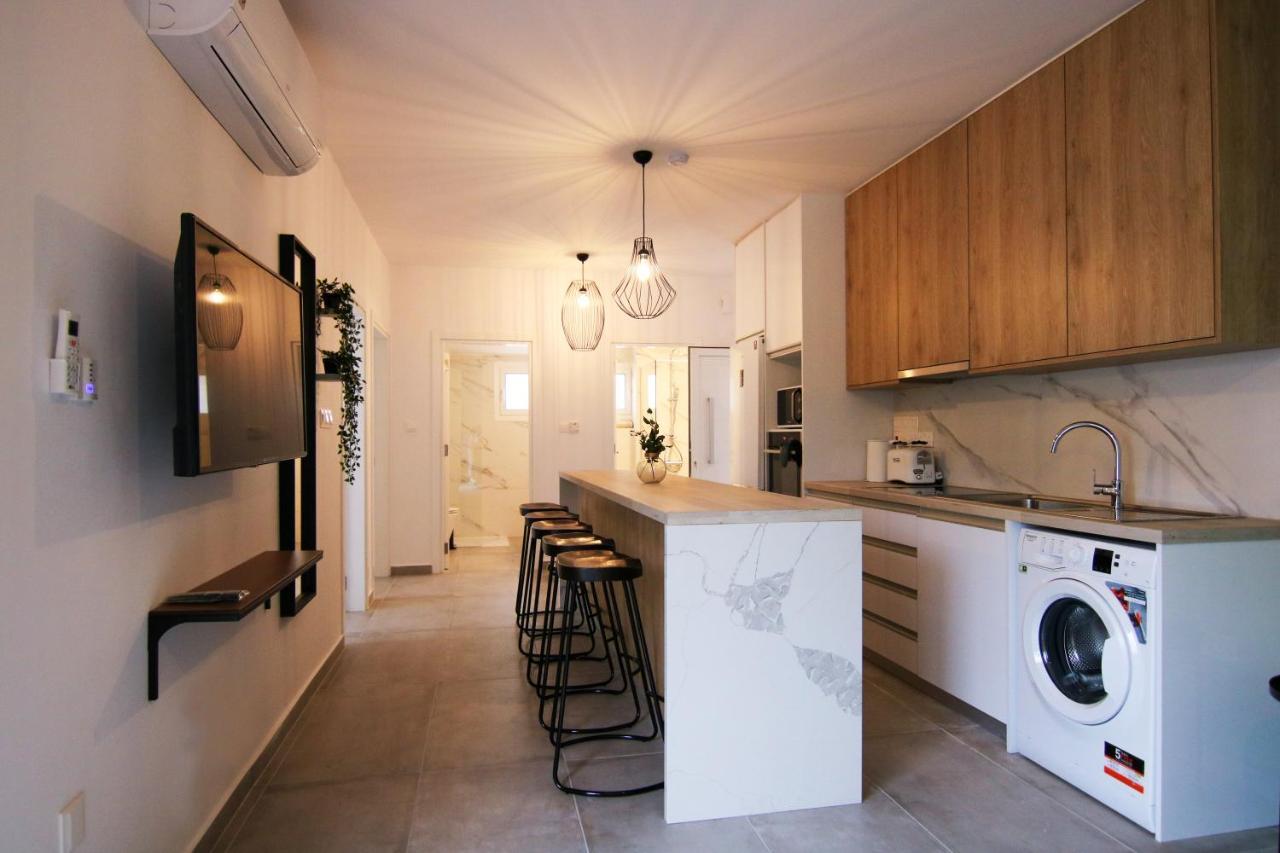 パ フォスPhaedrus Living: Seaside Modern Flat Limnaria 123アパートメント エクステリア 写真
