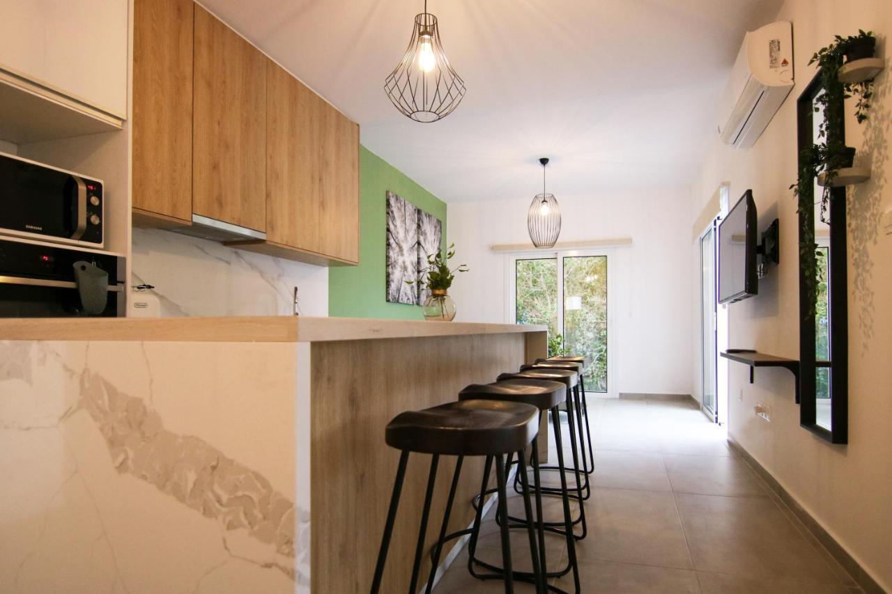 パ フォスPhaedrus Living: Seaside Modern Flat Limnaria 123アパートメント エクステリア 写真